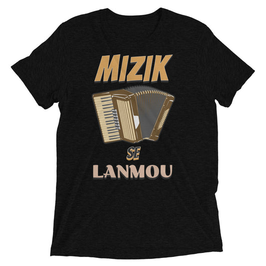 Mizik se Lanmou Short sleeve t-shirt